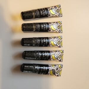 Bath & Body Works Iced Lemon Poundcake Lip Gloss